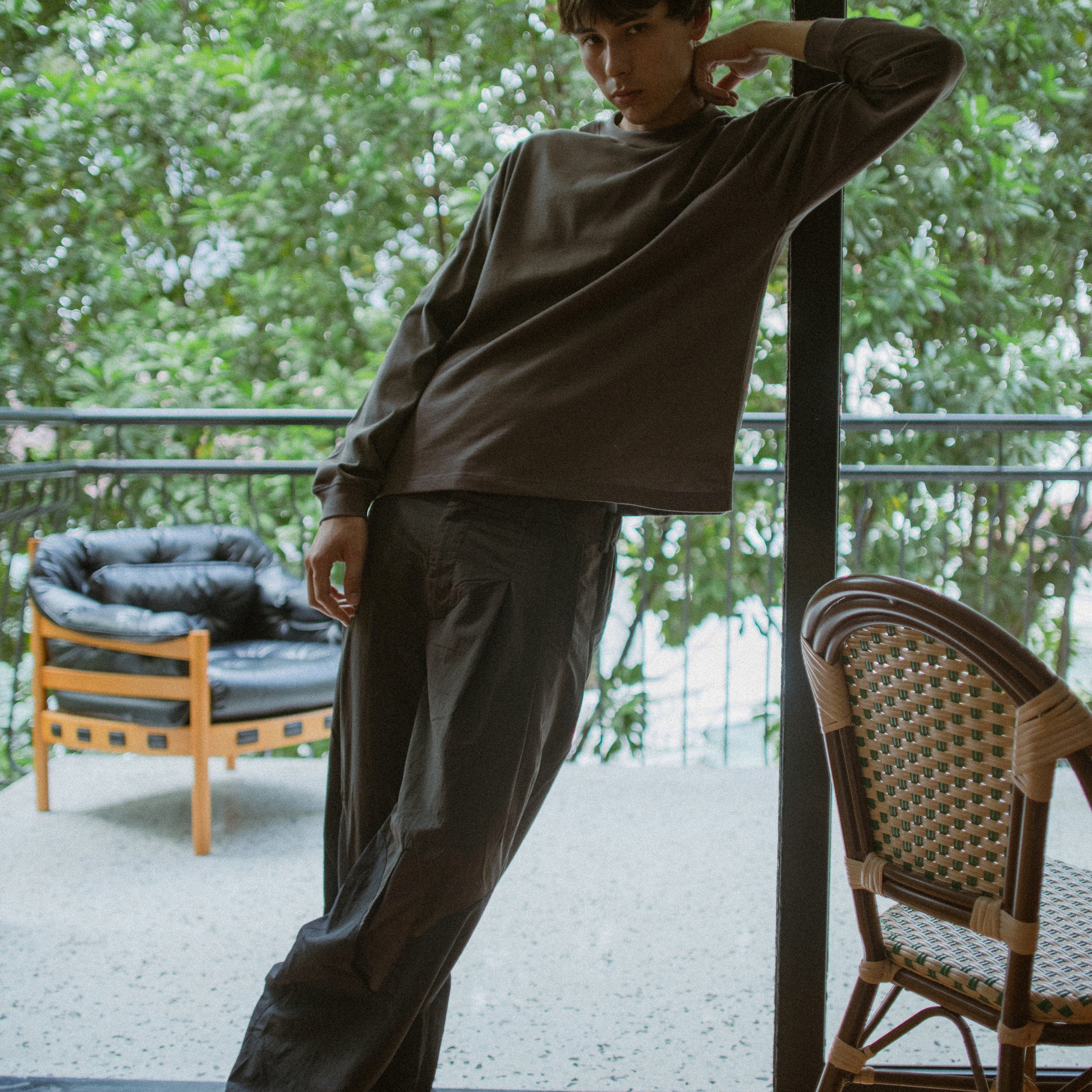 Cropped Boxy Long Sleeve Tee - Grey